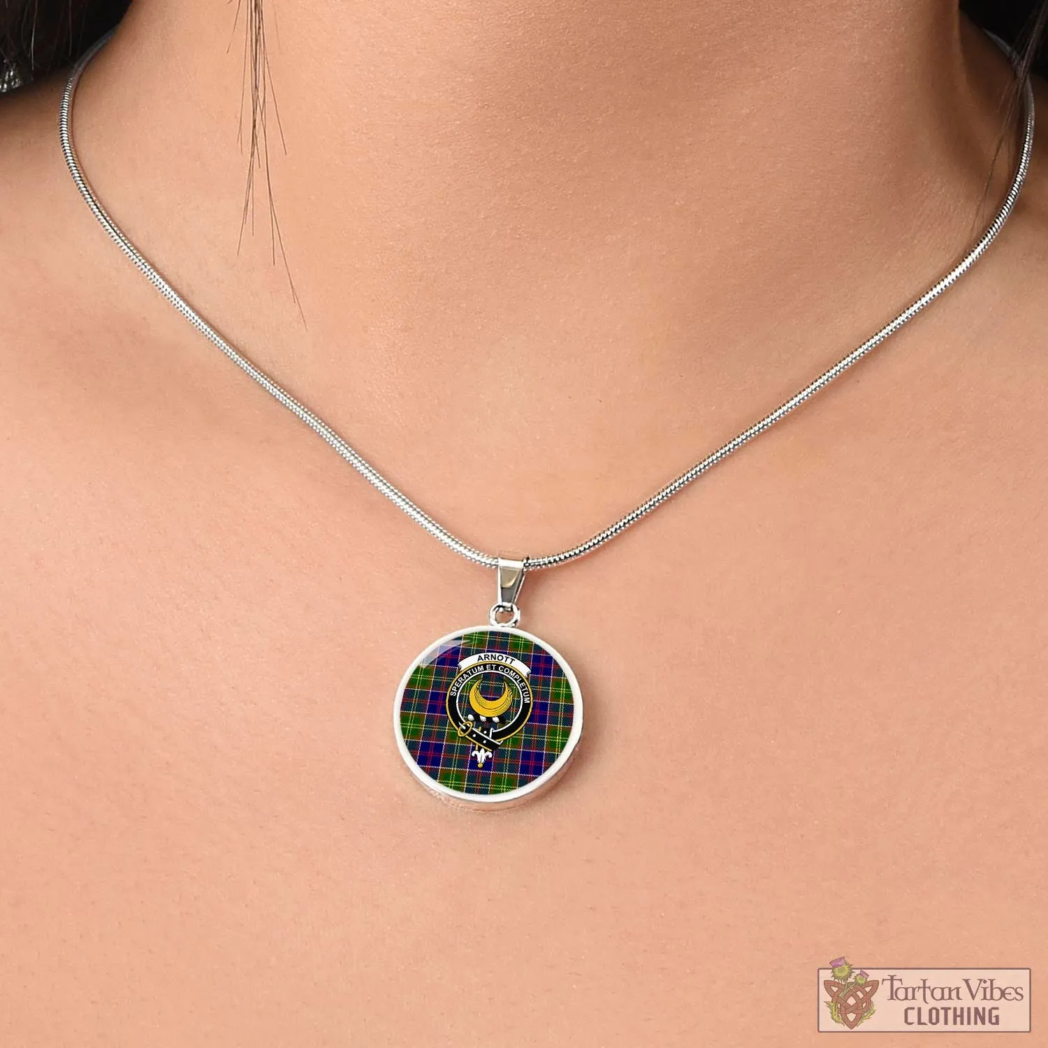 Arnott Tartan Circle Necklace with Family Crest