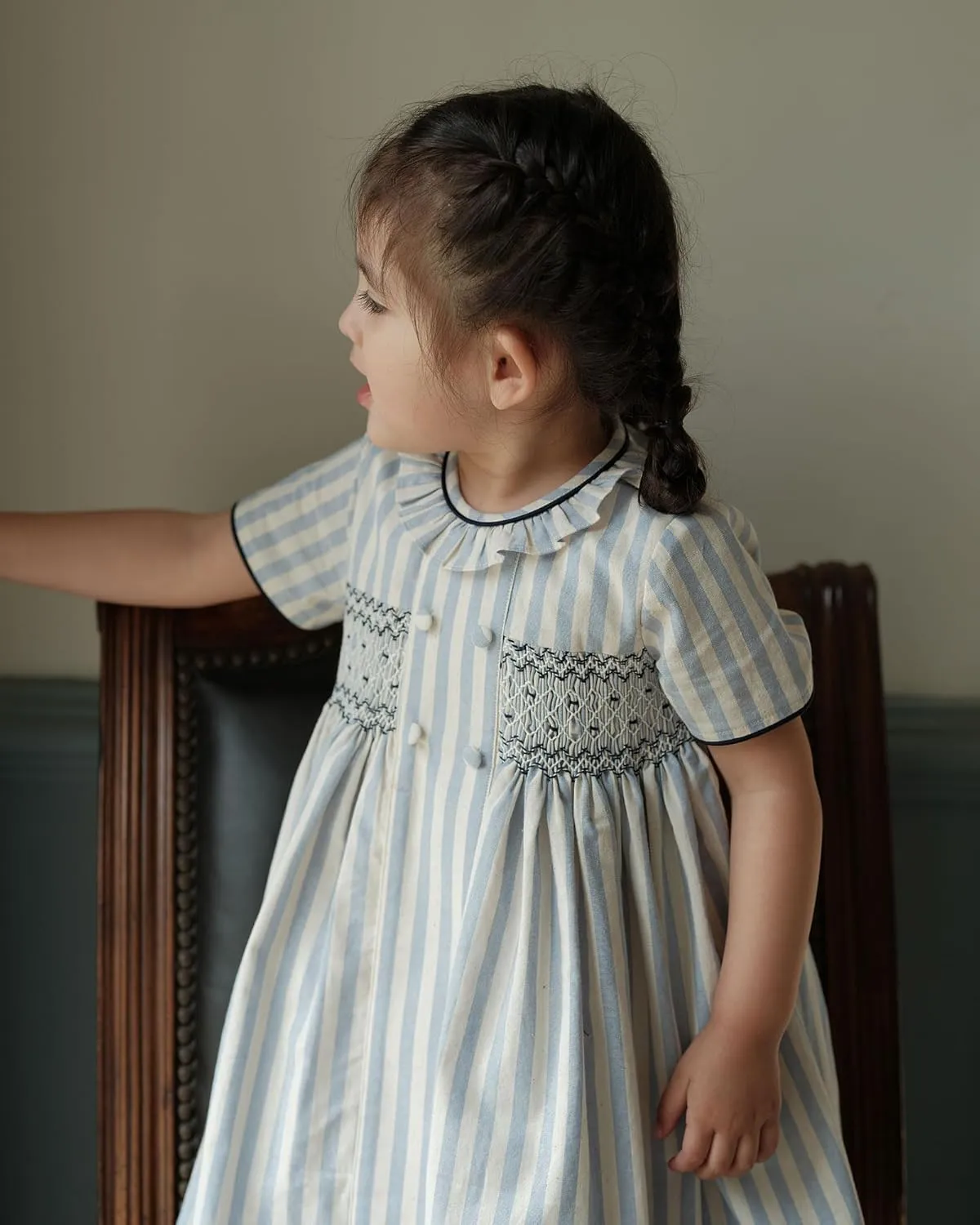 Baby Girls Long Sleeve Smocking Clothing Toddler Fall Floral Smocked Dress Vintage Dresses for Christmas Birthday Holiday