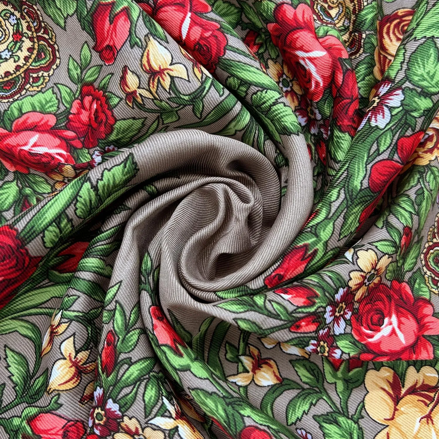 Russian Style Muffler Warm Scarf with Tassel Women's Traditional Scarf Wrap Shawl Fringes Printing Cape