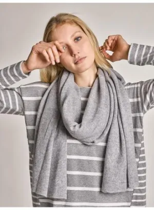 White   Warren - Essential Wrap in Grey Heather